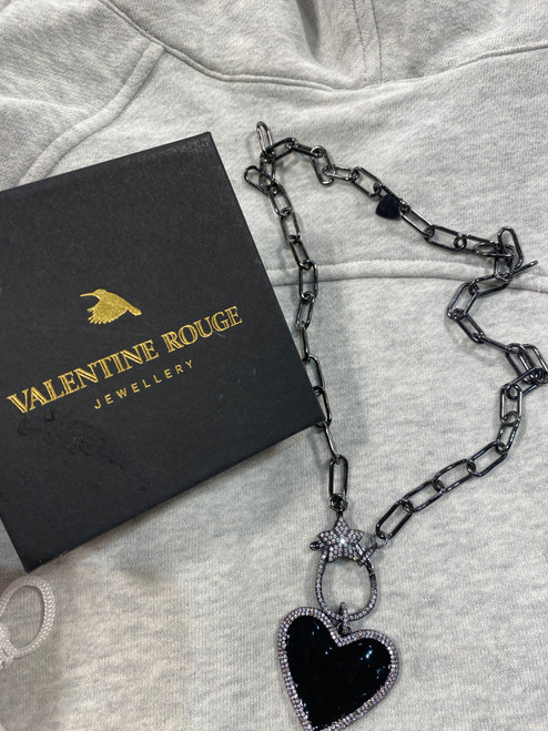 Vist Large View of Product Image Which is Used Unbranded Necklace