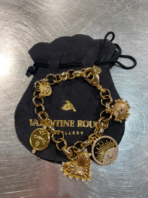 Vist Large View of Product Image Which is Used Unbranded Bracelet