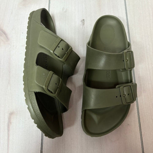 Vist Large View of Product Image Which is Used Birkenstock Sandals 9