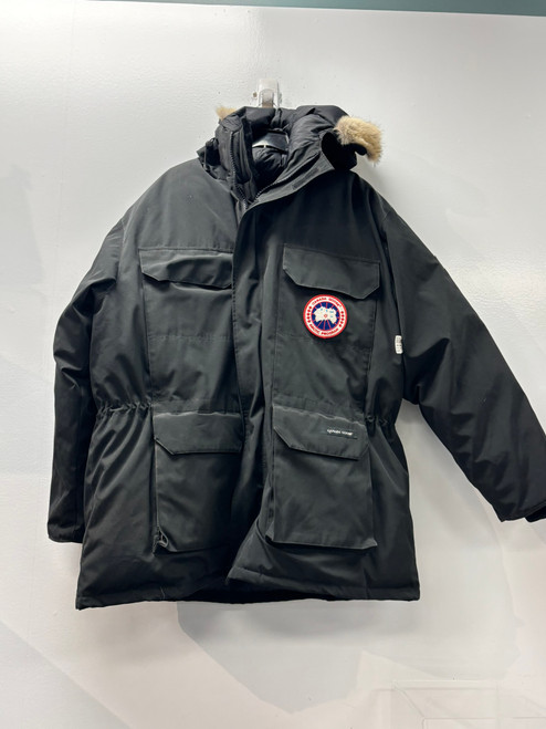 Vist Large View of Product Image Which is Used Canada Goose Mens Short Heavy Jacket XXL