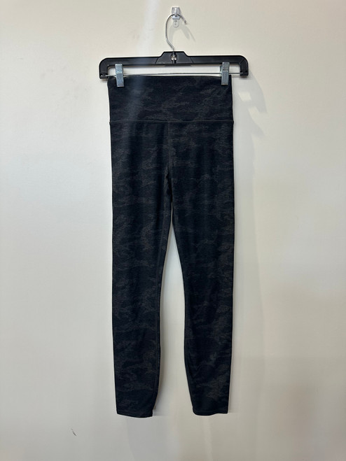 Vist Large View of Product Image Which is Used Vuori Active Leggings 2-26