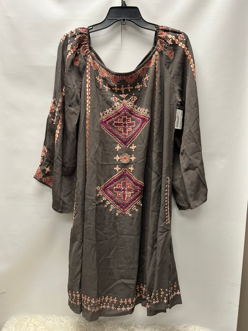 Vist Large View of Product Image Which is Used Unbranded Short Dress F XL-16