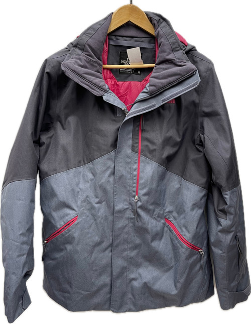 Vist Large View of Product Image Which is Used The North Face Short HeavyCoat XL-16