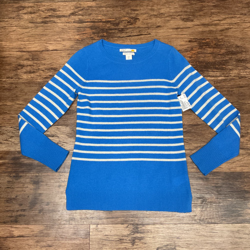 Vist Large View of Product Image Which is Used C&C California Lightweight Sweater S-4/6