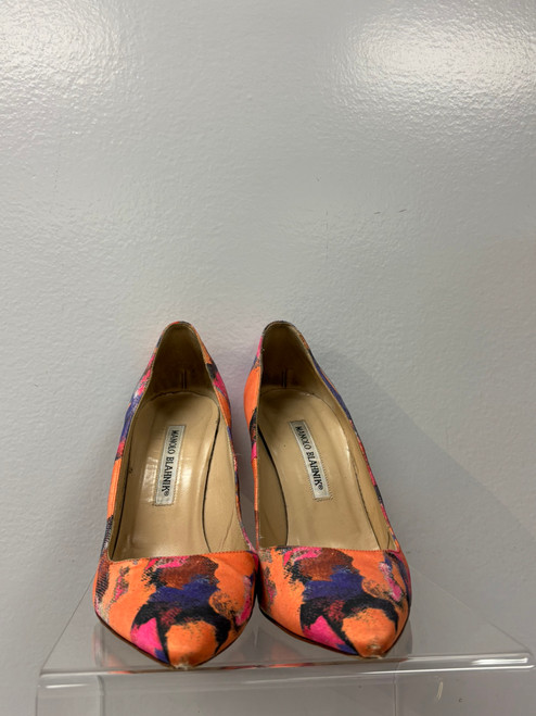 Vist Large View of Product Image Which is Used Manolo Blahnik High Heels 8