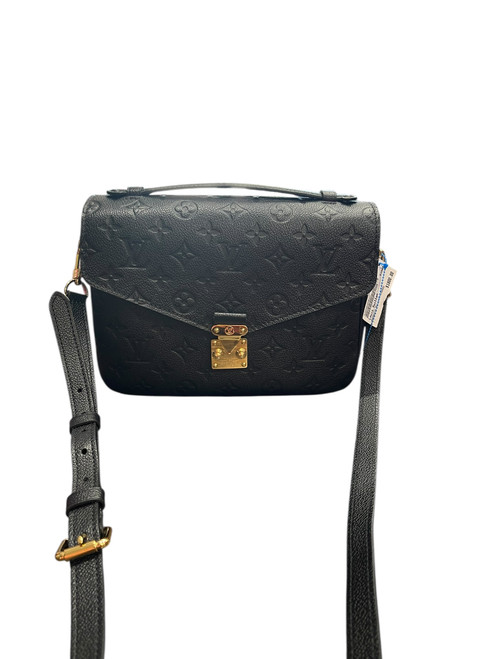 Vist Large View of Product Image Which is Used Louis Vuitton Large Leather Handbag
