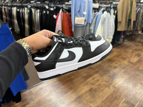 Vist Large View of Product Image Which is Used Nike Casual Shoes 8