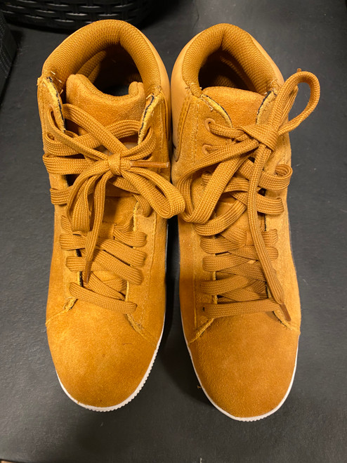 Vist Large View of Product Image Which is Used Puma Casual Shoes 8