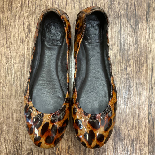 Vist Large View of Product Image Which is Used Tory Burch Flats 8