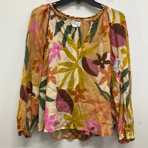 Vist Large View of Product Image Which is Used Velvet Long Sleeve Top S-4/6