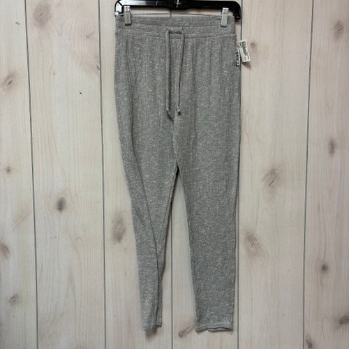 Vist Large View of Product Image Which is Used Gymshark Active Pant M 8-10/28-30