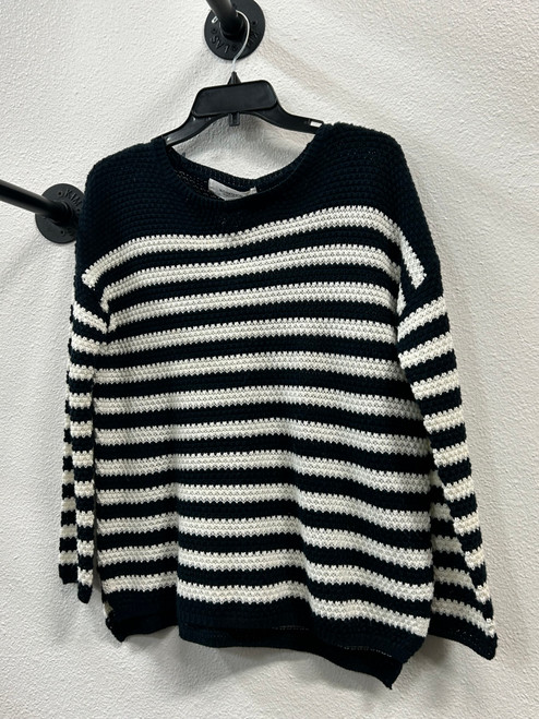 Vist Large View of Product Image Which is Used Unbranded Long Sleeve Top M-8/10