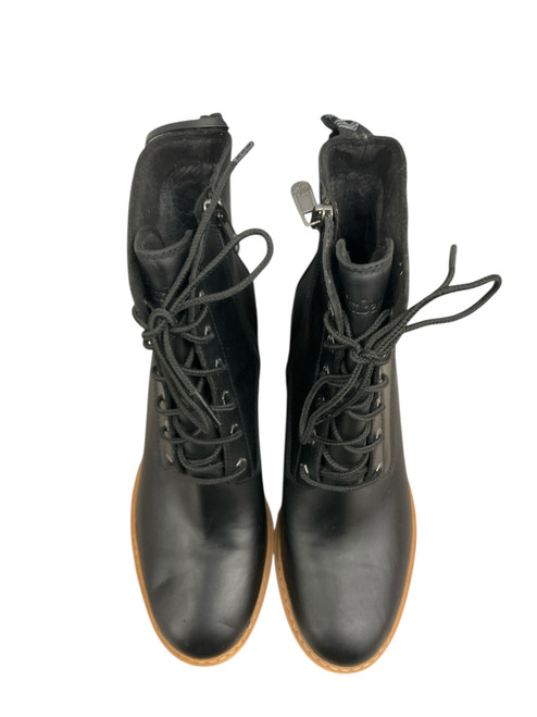 Vist Large View of Product Image Which is Used Timberland Ankle Boots 6.5