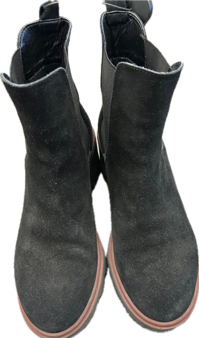 Vist Large View of Product Image Which is Used Unbranded Ankle Boots 8