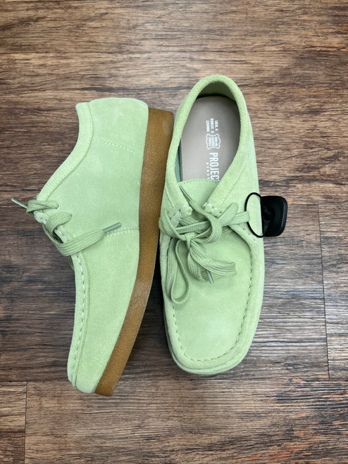 Vist Large View of Product Image Which is Used Unbranded Casual Shoes 8.5