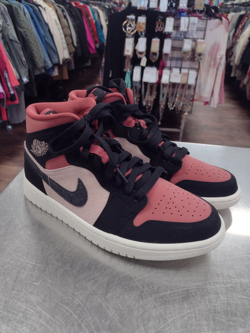 Vist Large View of Product Image Which is Used Nike Casual Shoes 9