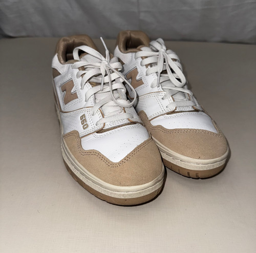 Vist Large View of Product Image Which is Used New Balance Performance Shoes 7.5