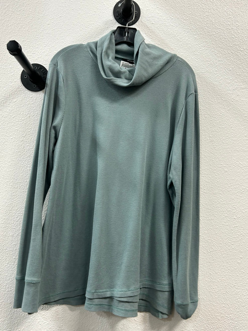 Vist Large View of Product Image Which is Used Eddie Bauer Long Sleeve Top 2X-20