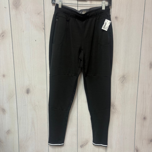 Vist Large View of Product Image Which is Used Mizuno Active Leggings 4-27