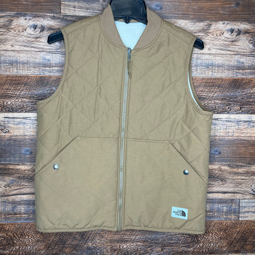 Vist Large View of Product Image Which is Used The North Face Lightweight Vest M-8/10
