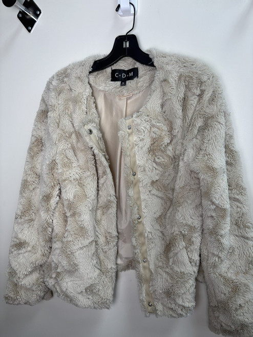 Vist Large View of Product Image Which is Used C+D+M Short Light Jacket M-8/10