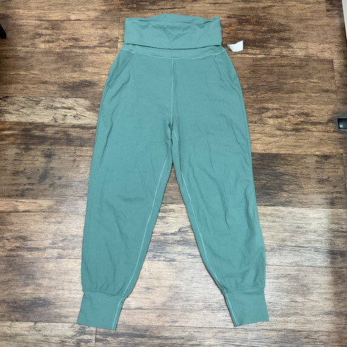 Vist Large View of Product Image Which is Used Lululemon Athletica Active Leggings 6-28