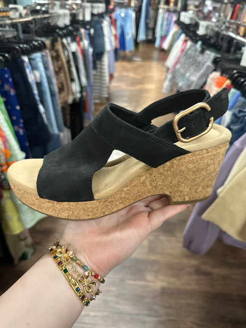 Vist Large View of Product Image Which is Used Clarks Wedge Sandals 10