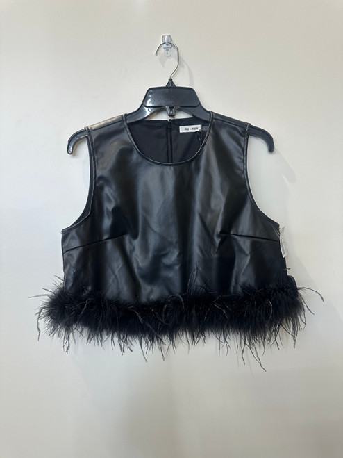 Vist Large View of Product Image Which is Used Unbranded Tank Top M-8/10