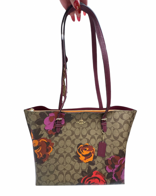 Vist Large View of Product Image Which is Used Unbranded Xlarge Leather Handbag