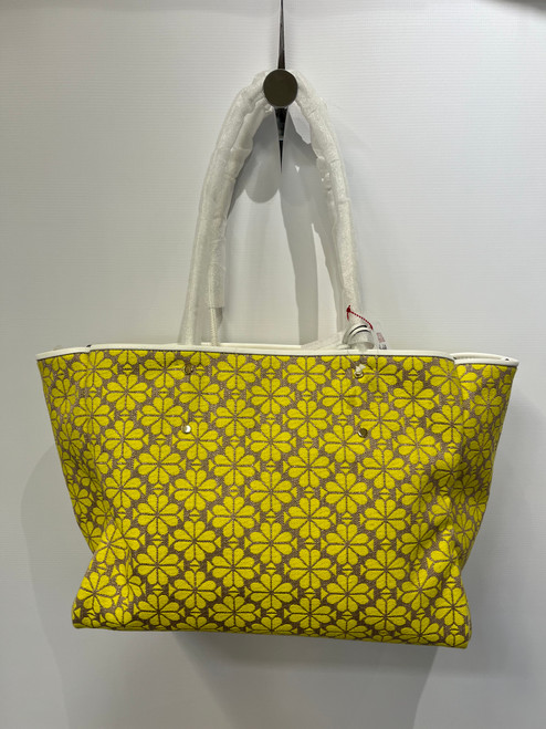 Vist Large View of Product Image Which is Used Kate Spade Xlarge Handbag