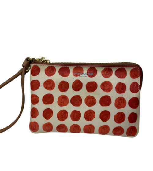 Vist Large View of Product Image Which is Used Coach Wristlet