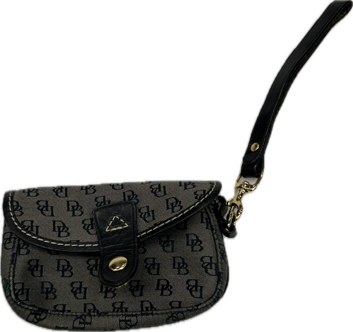 Vist Large View of Product Image Which is Used Dooney & Bourke Wristlet
