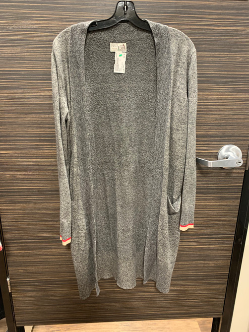 Vist Large View of Product Image Which is Used Roots Lightweight Sweater S-4/6