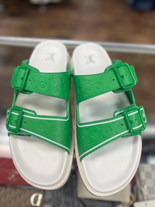 Vist Large View of Product Image Which is Used Louis Vuitton Sandals men’s 8 / women’s 10.5