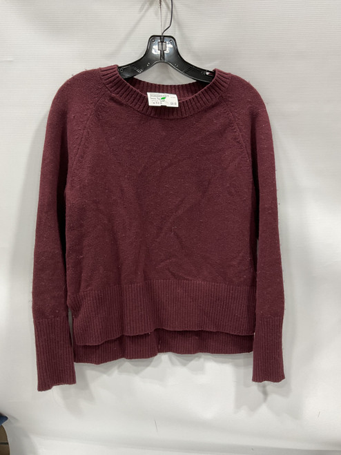 Vist Large View of Product Image Which is Used Banana Republic Lightweight Sweater M-8/10