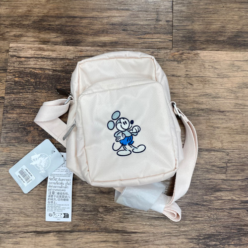 Vist Large View of Product Image Which is Used Disney Small Handbag