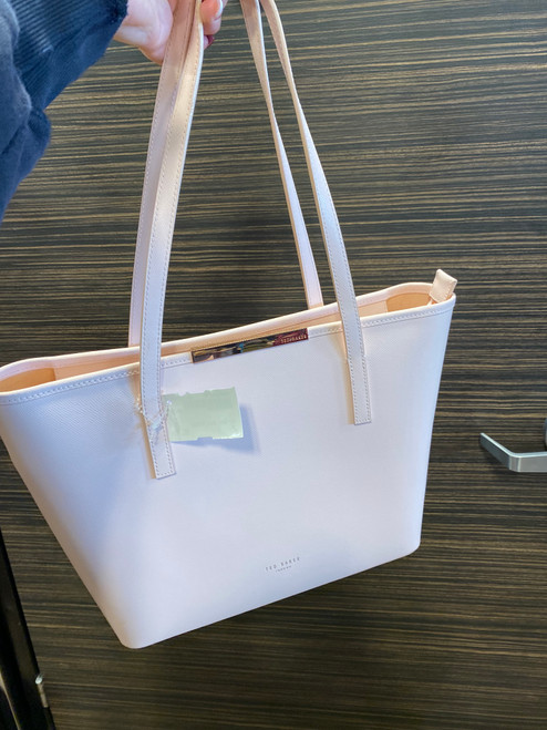 Vist Large View of Product Image Which is Used Unbranded Small Handbag