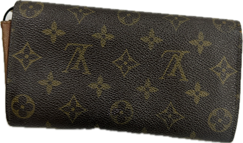 Vist Large View of Product Image Which is Used Louis Vuitton Leather Wallet