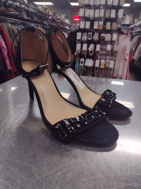 Vist Large View of Product Image Which is Used Michael Michael Kors Low Heels 9