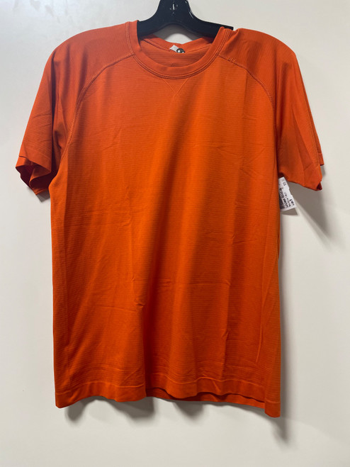 Vist Large View of Product Image Which is Used Champion Active Short Sleeve M-8/10