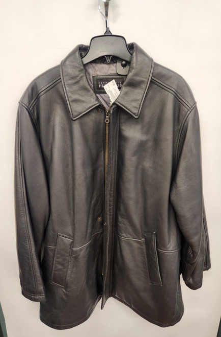 Vist Large View of Product Image Which is Used Perry Ellis Men's Short Heavy Coat L