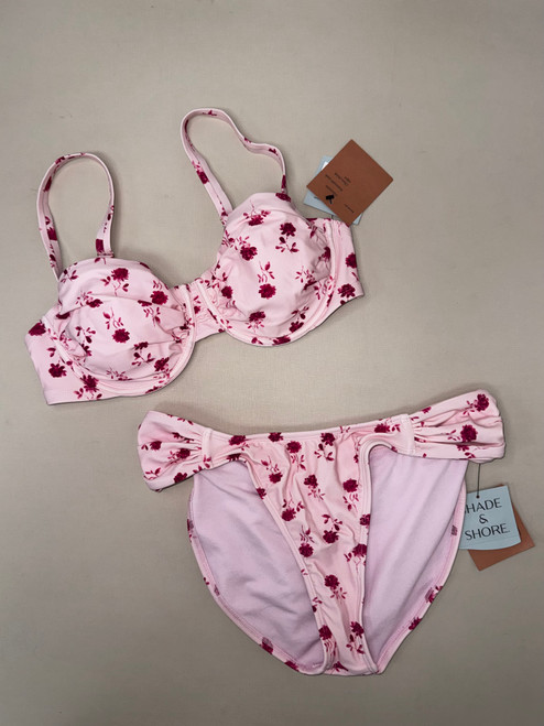 Vist Large View of Product Image Which is Used Shade & Shore Swimwear M 8-10/28-30