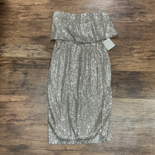 Vist Large View of Product Image Which is Used Lulus Short Dress F S-4/6