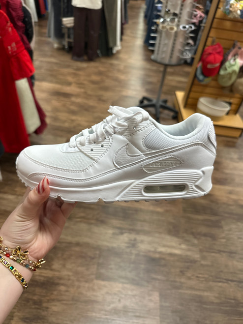 Vist Large View of Product Image Which is Used Nike Casual Shoes 9.5