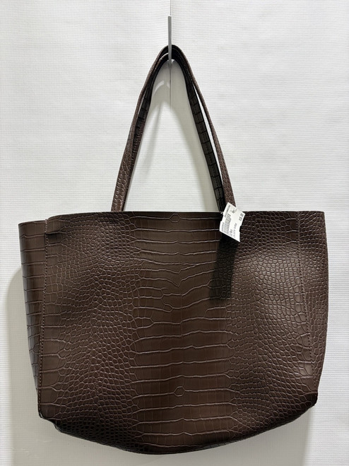 Vist Large View of Product Image Which is Used Old Navy Large Leather Handbag