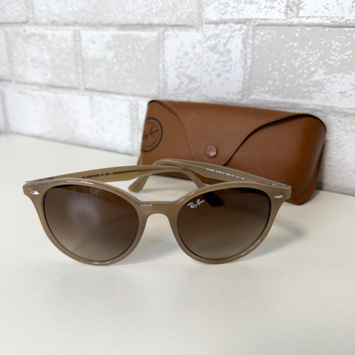 Vist Large View of Product Image Which is Used Ray-Ban Sunglasses