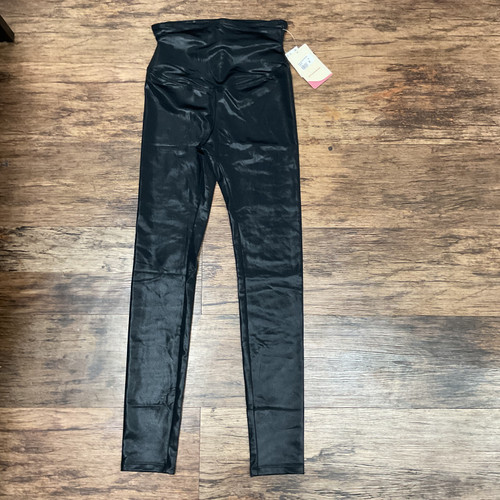 Vist Large View of Product Image Which is Used Yummie  Active Leggings 8-29