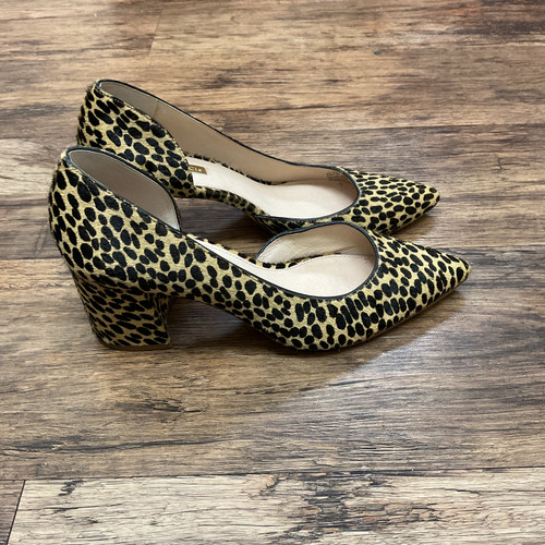 Vist Large View of Product Image Which is Used Louise Et Cie Low Heels 8