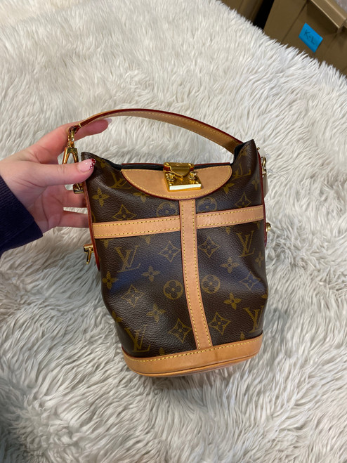 Vist Large View of Product Image Which is Used Louis Vuitton Small Leather Handbag