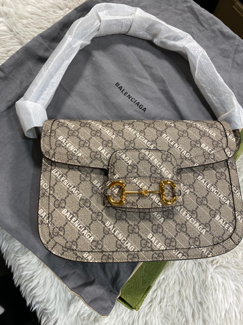 Vist Large View of Product Image Which is Used Gucci Xlarge Leather Handbag